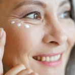 Szemkörnyékápoló krémek